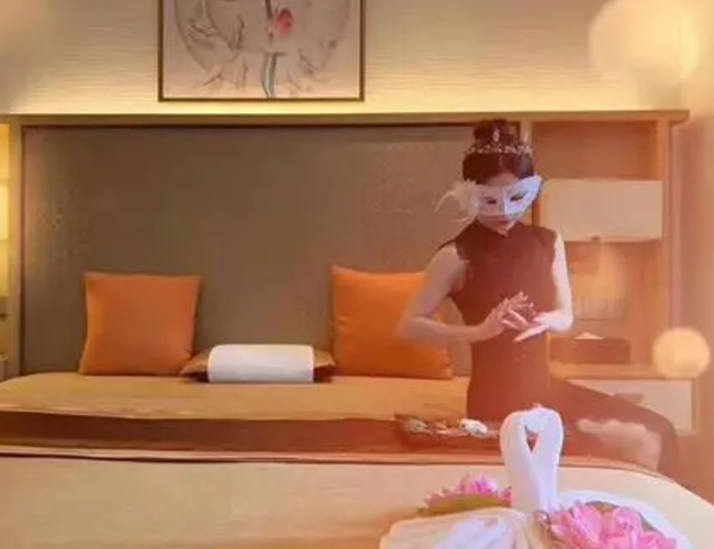我在珠海体验了下高端男士按摩spa会馆，私人会所花样超多